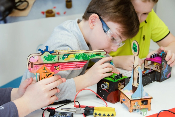 3D Wood Laser Cutter for Schools